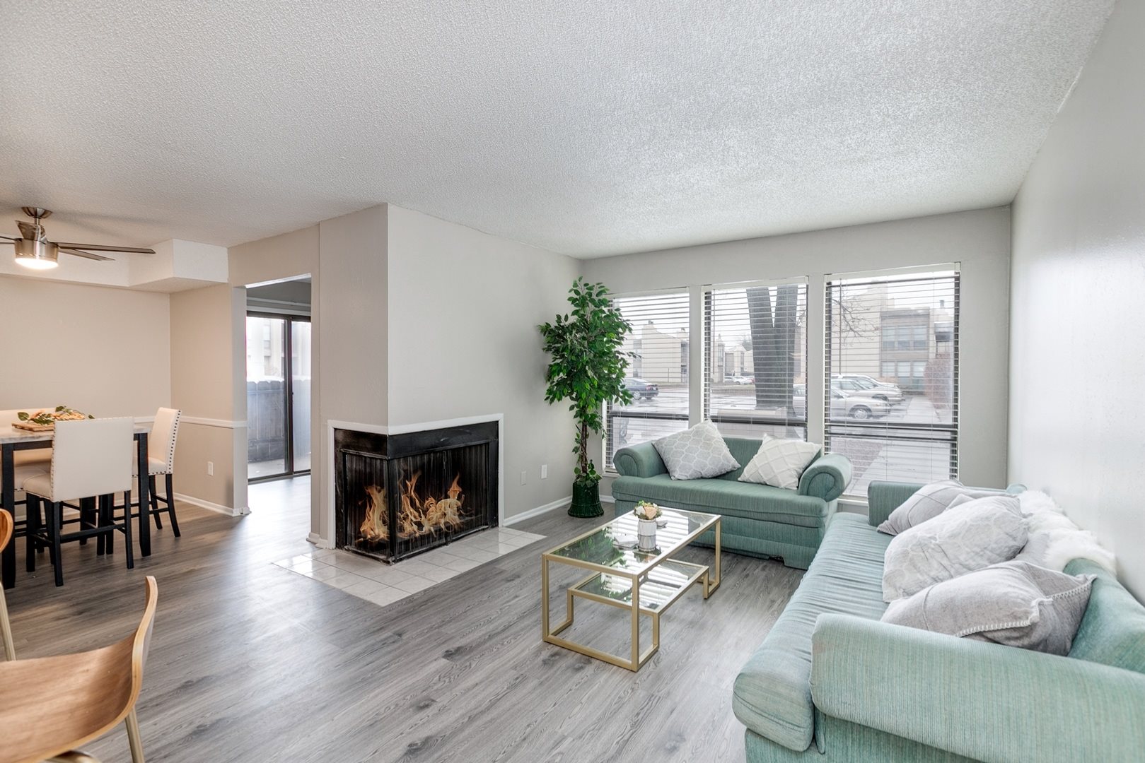 Photos and Video of Horizon East Apartments in Wichita, KS